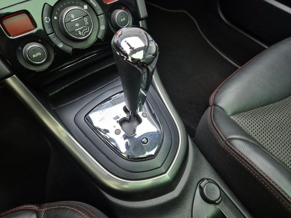 Peugeot 308 2014