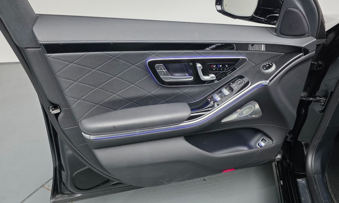 Mercedes-Benz S-Class 2026