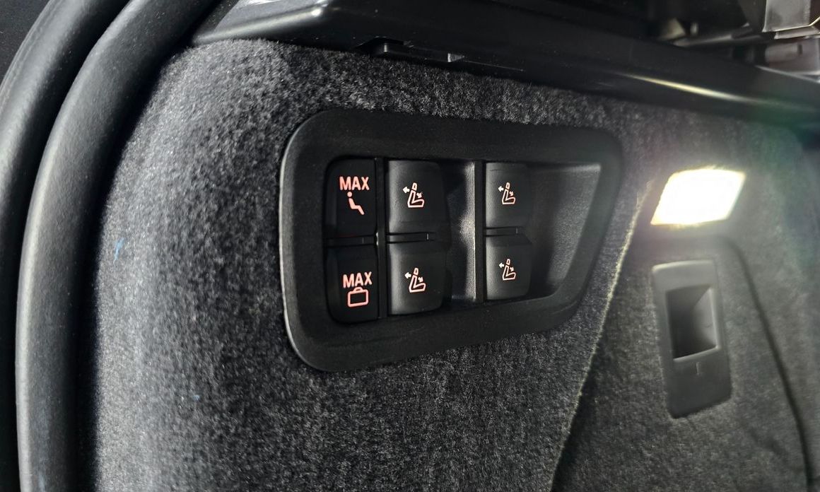BMW X7 2025