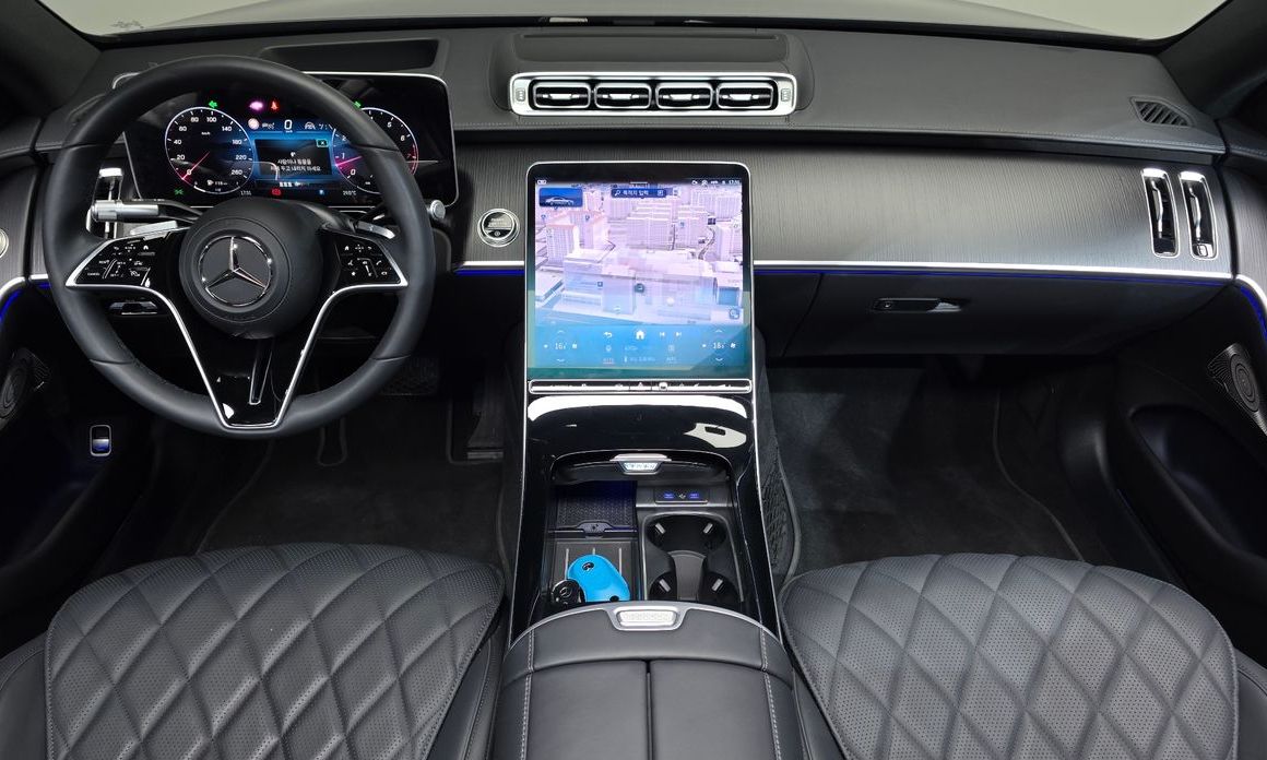 Mercedes-Benz S-Class 2026
