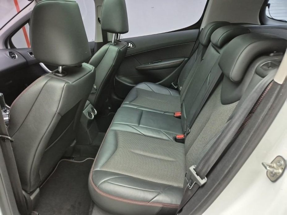 Peugeot 308 2014