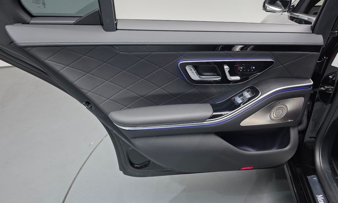 Mercedes-Benz S-Class 2026