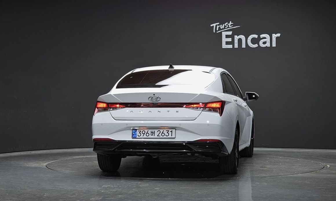Hyundai AVANTE 2023