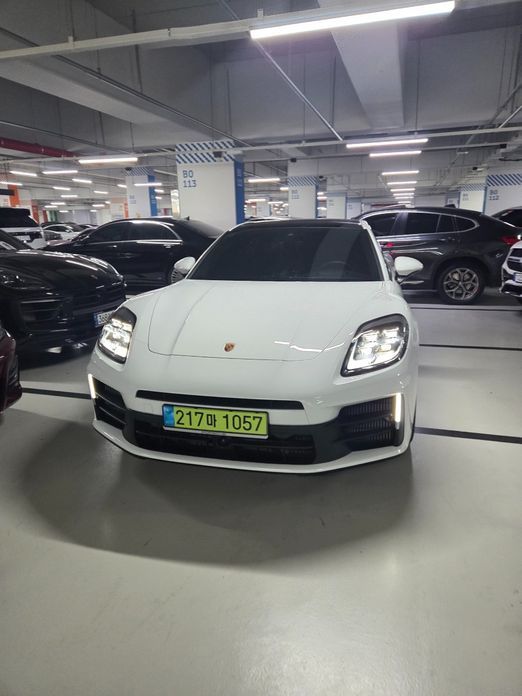 Porsche Panamera 2024