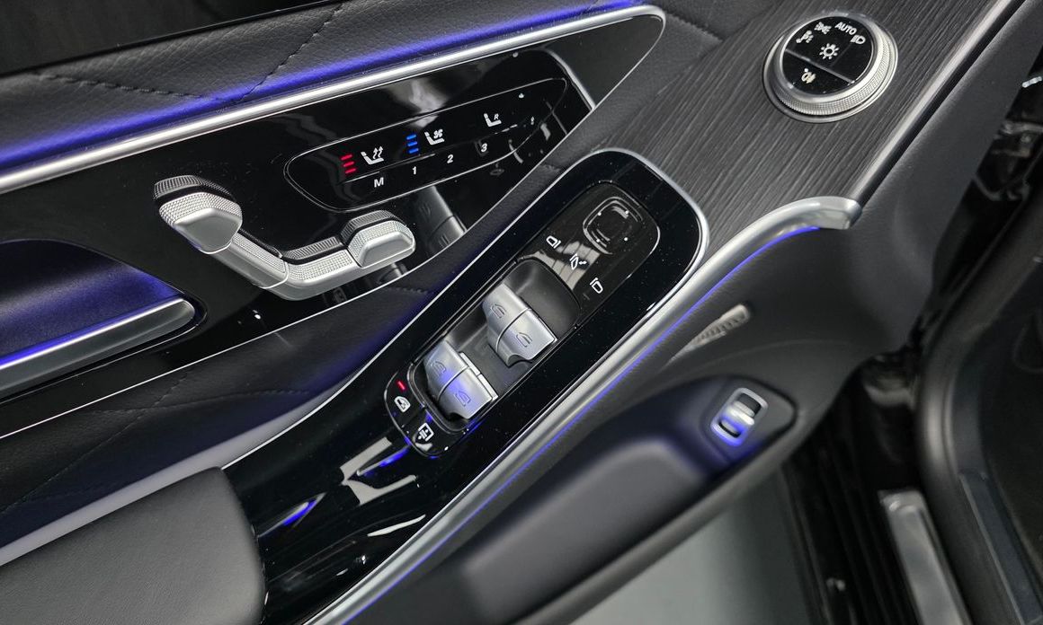 Mercedes-Benz S-Class 2026