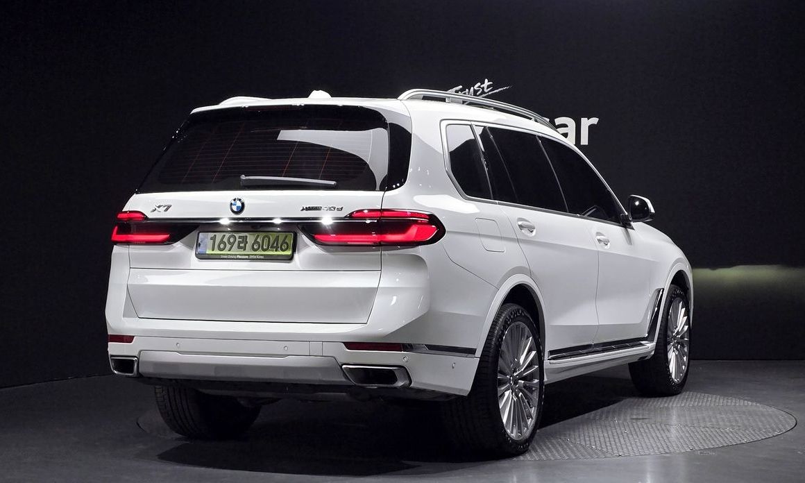 BMW X7 2025