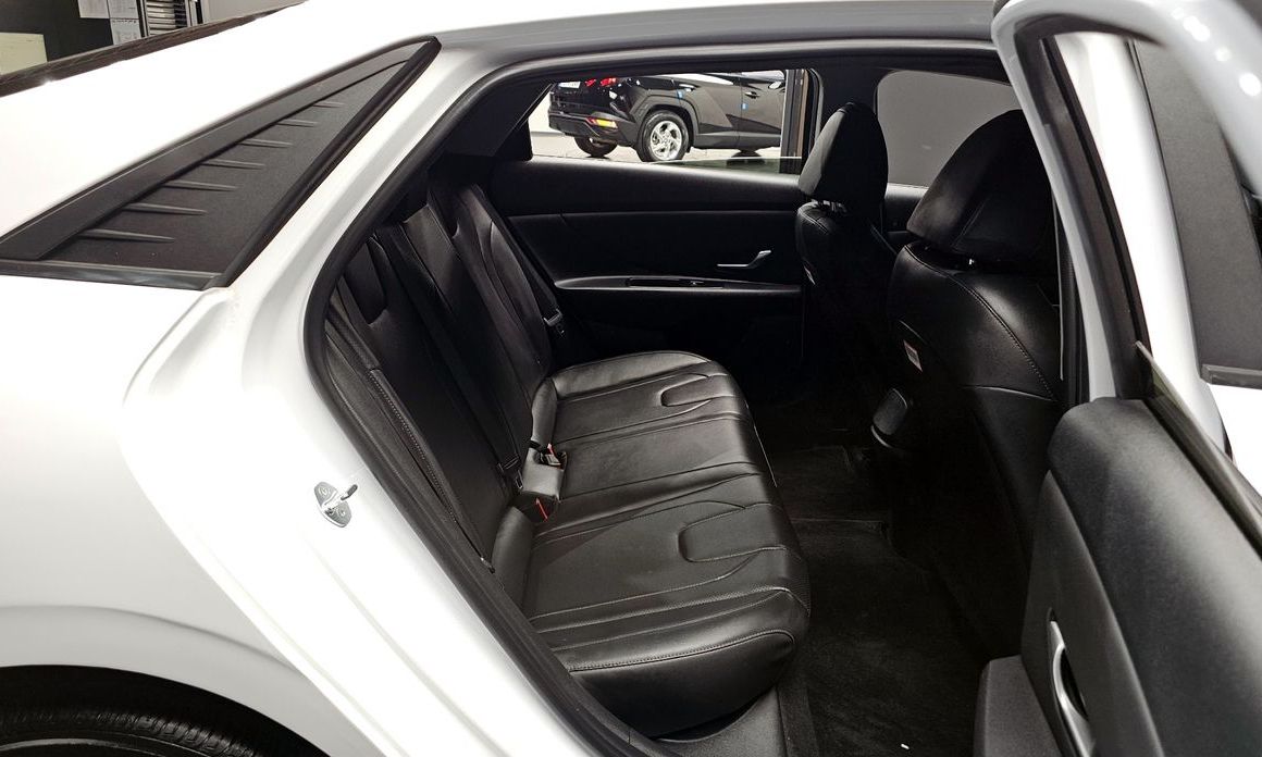 Hyundai AVANTE 2023