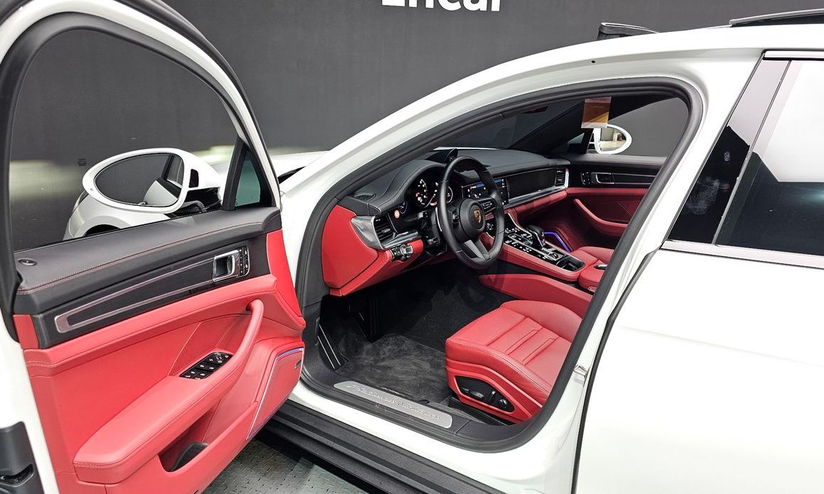Porsche Panamera 2023
