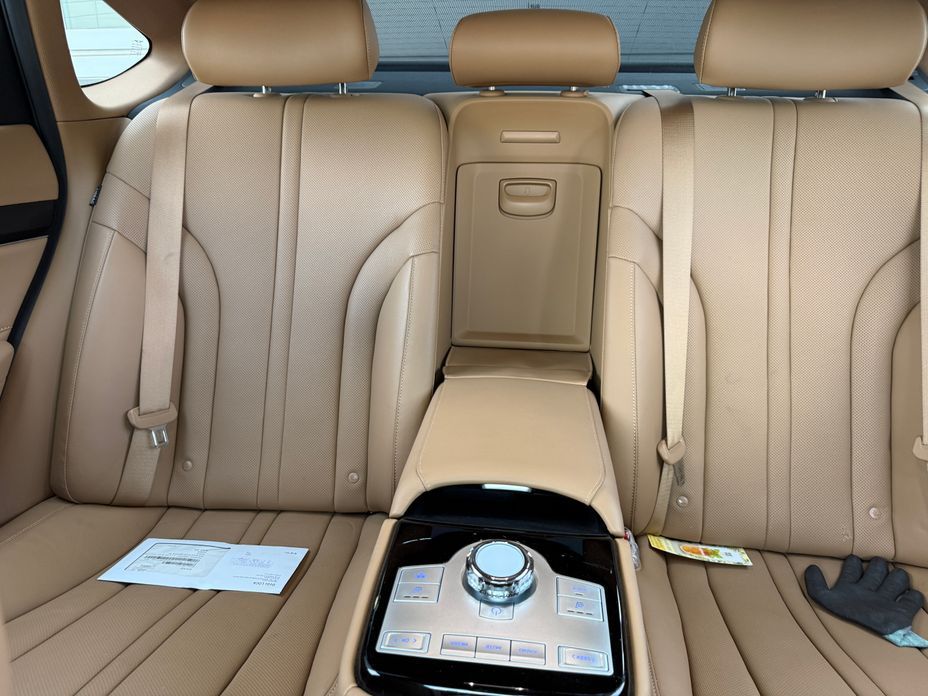 Genesis G80 2025