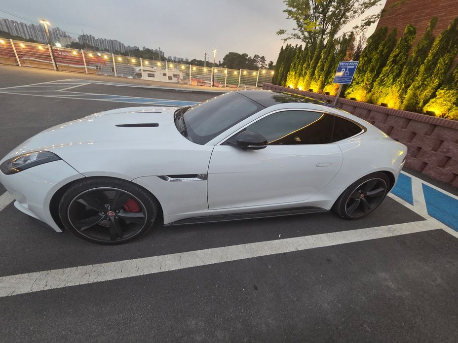 Jaguar F-TYPE 2015