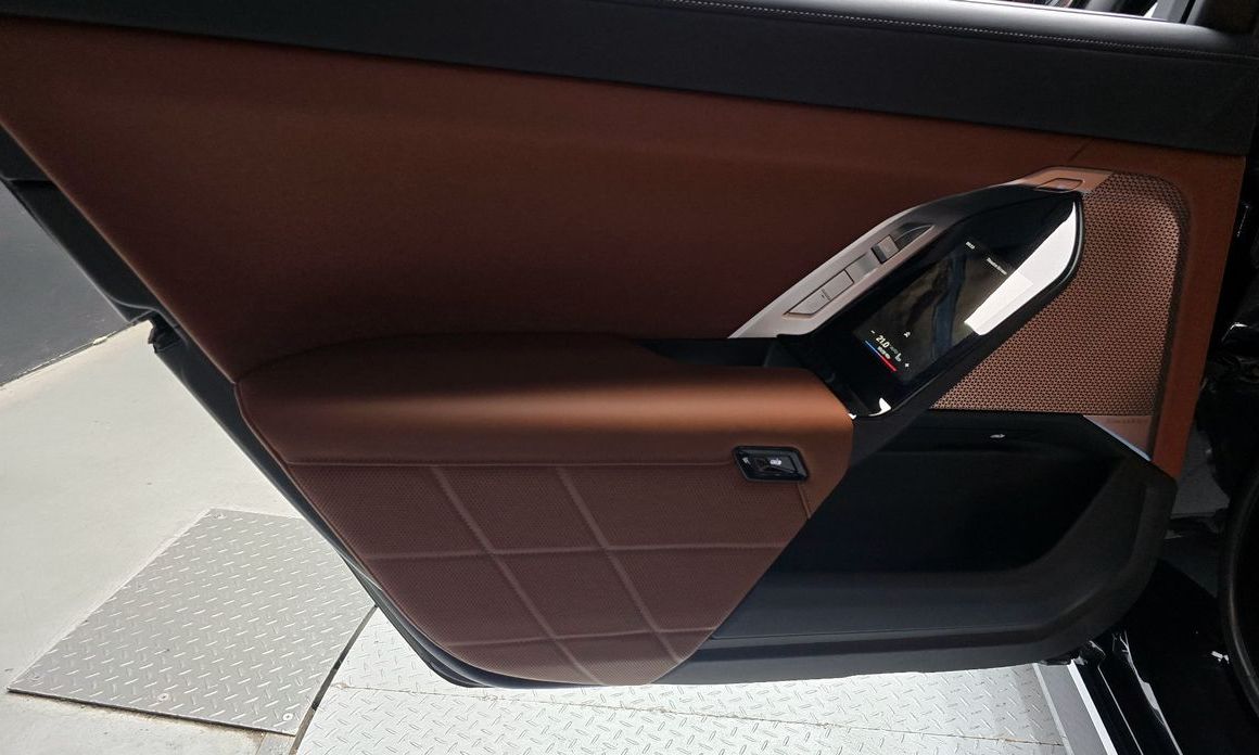 BMW 7-Series 2025