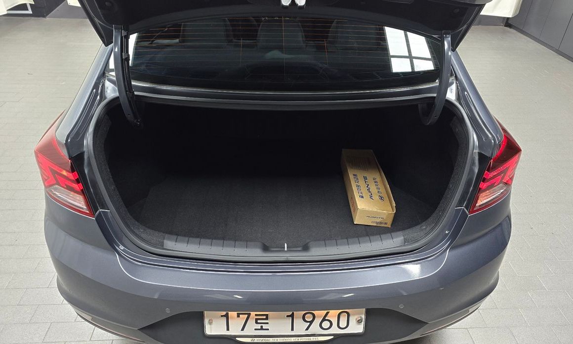 Hyundai AVANTE 2019