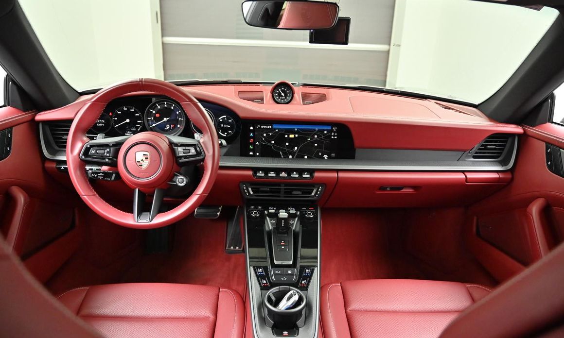 Porsche 911 2024