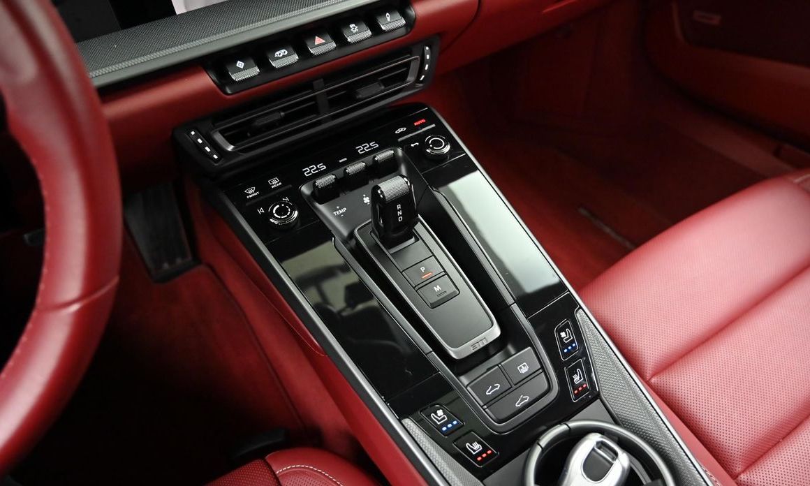Porsche 911 2024