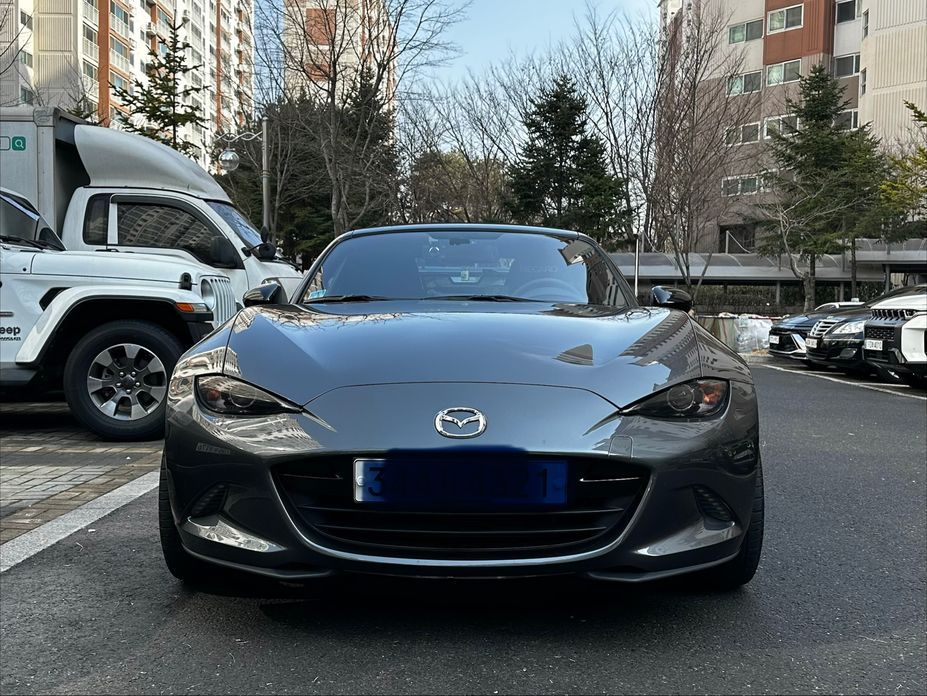 Mazda MX-5 Miata 2020