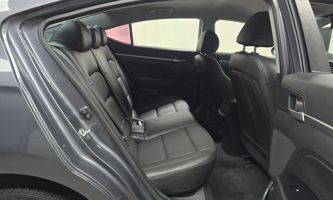 Hyundai AVANTE 2019