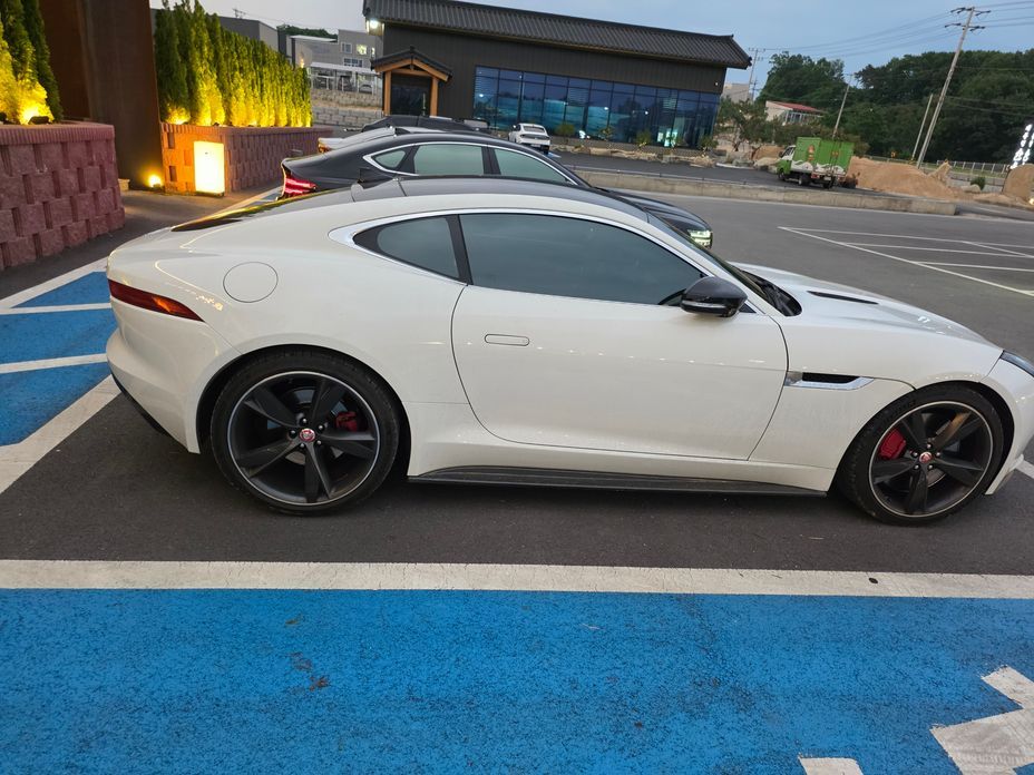 Jaguar F-TYPE 2015