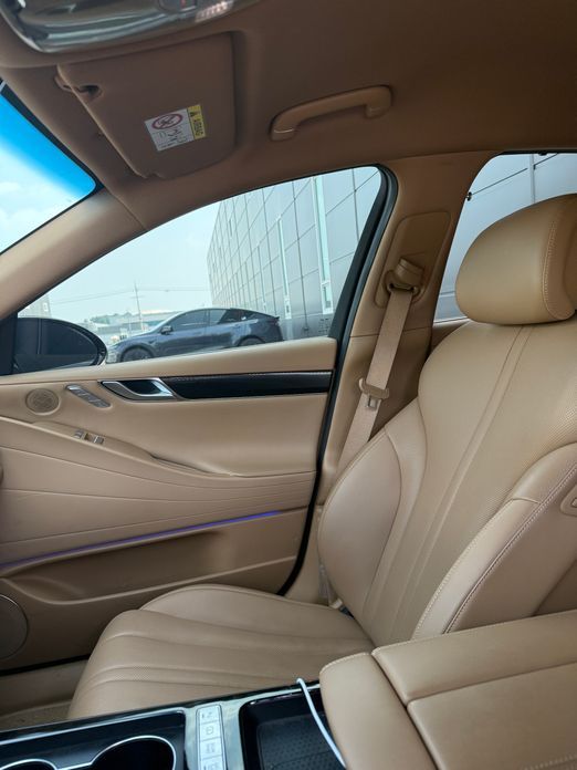 Genesis G80 2025