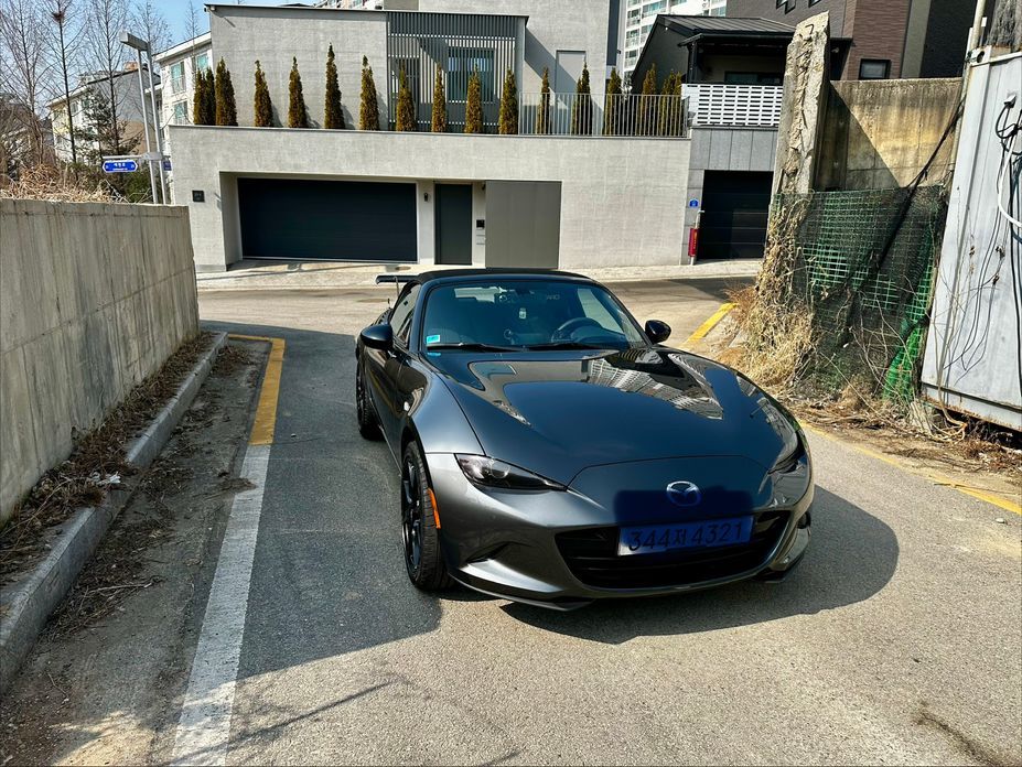 Mazda MX-5 Miata 2020