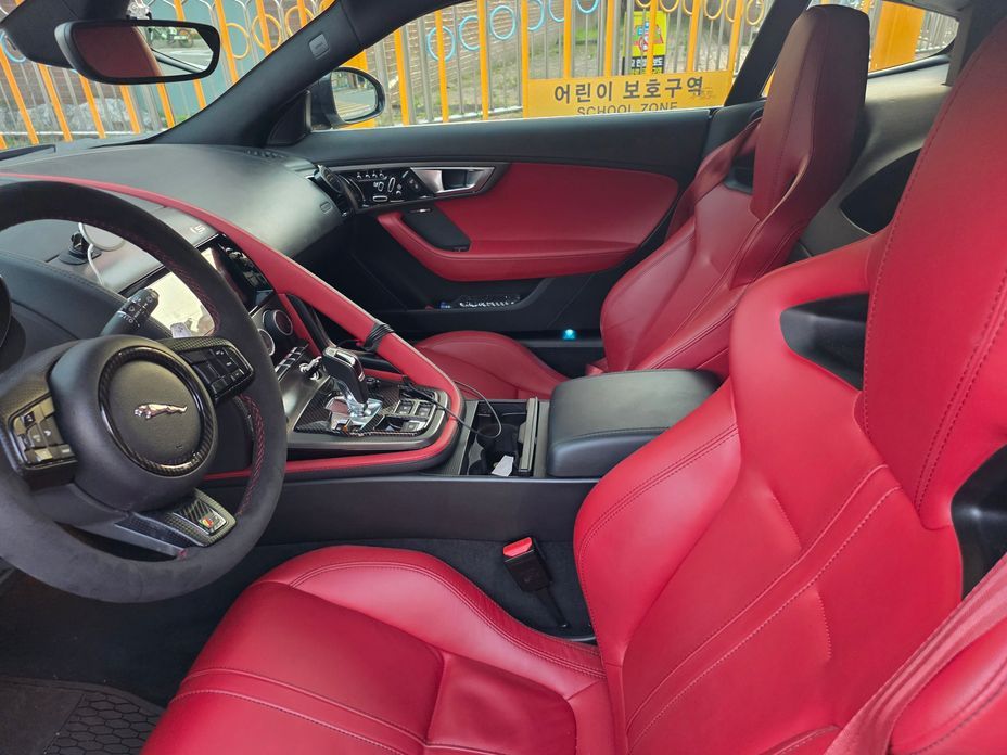 Jaguar F-TYPE 2015