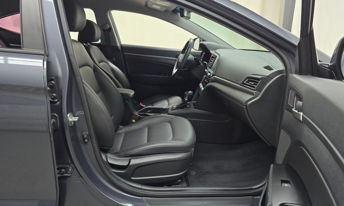 Hyundai AVANTE 2019
