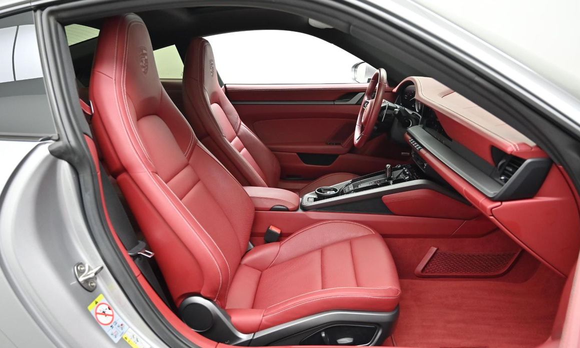Porsche 911 2024