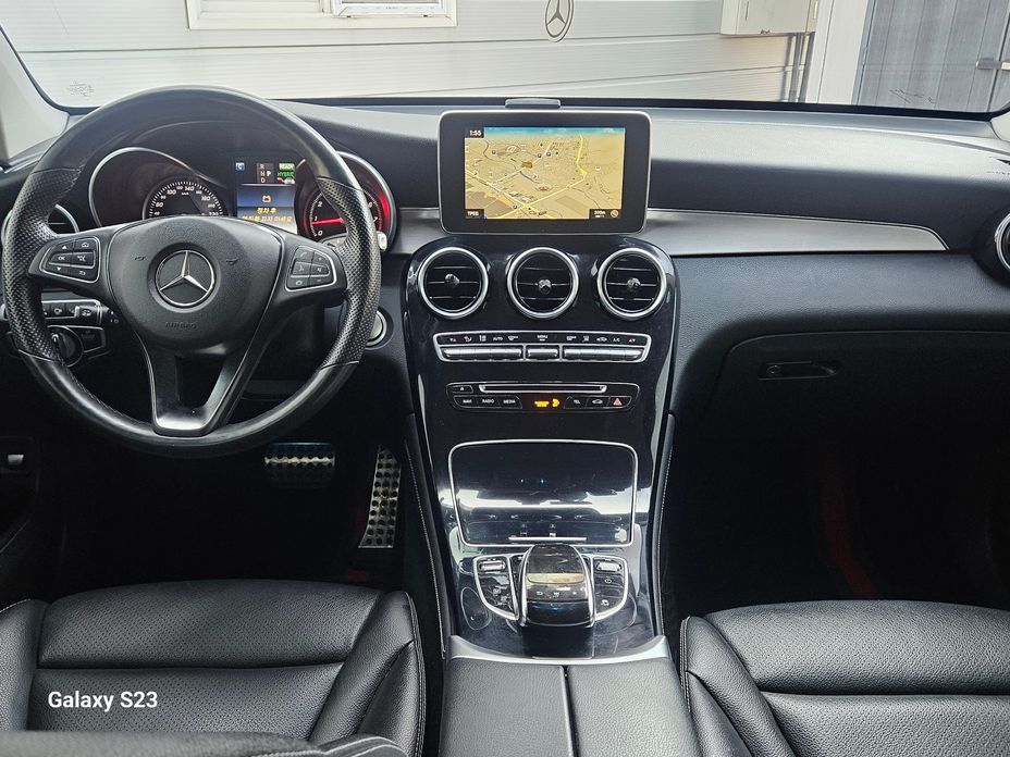 Mercedes-Benz GLC-Class 2019