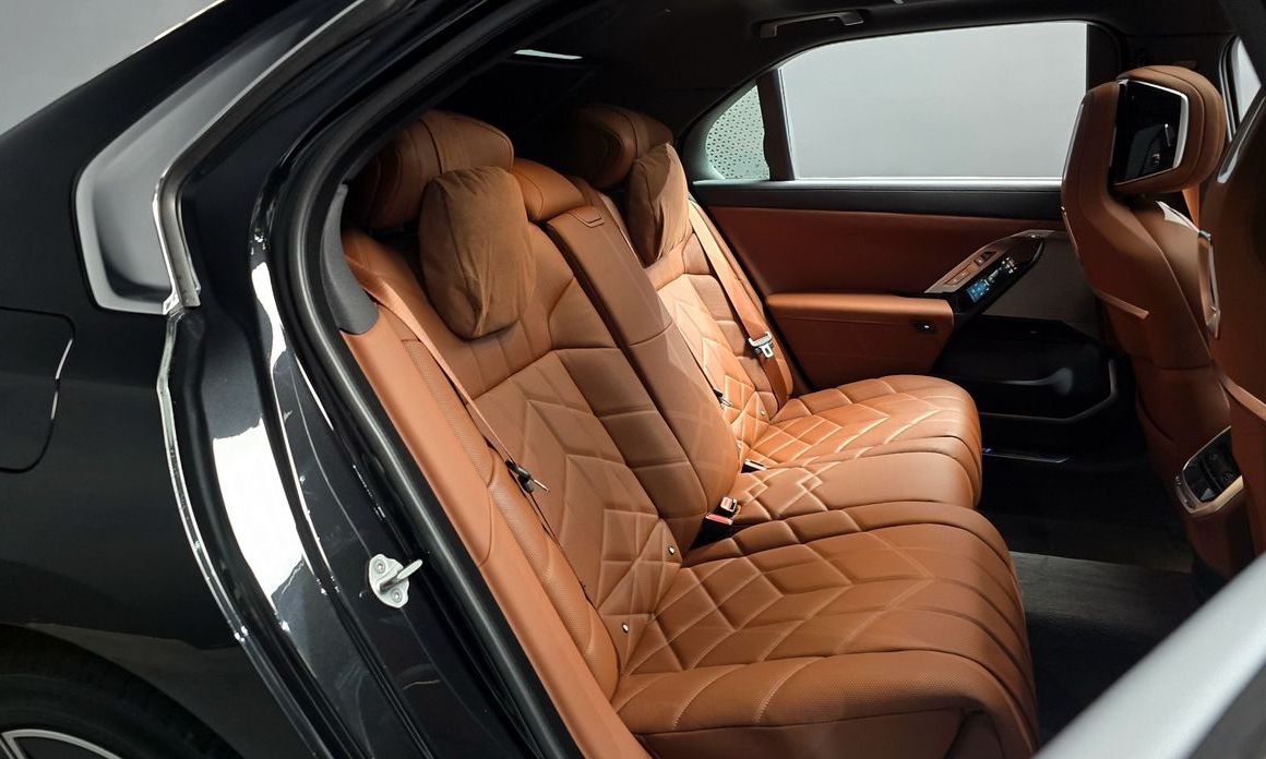 BMW 7-Series 2025
