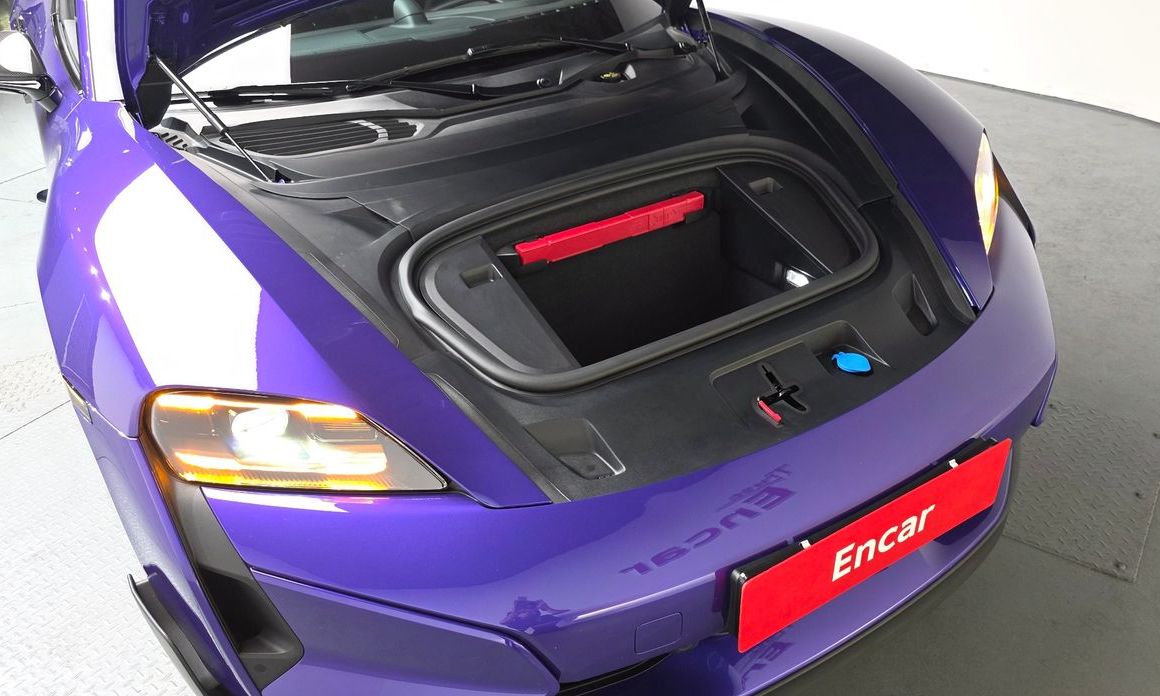 Porsche Taycan 2025