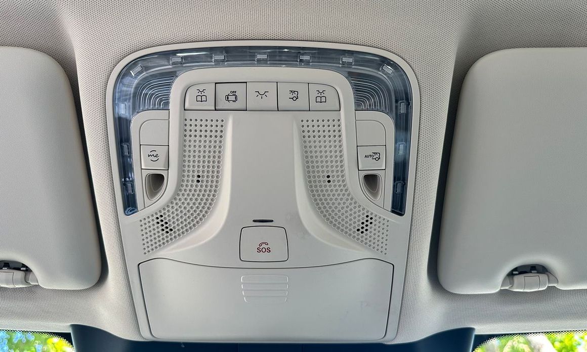 Mercedes-Benz V-Class 2025