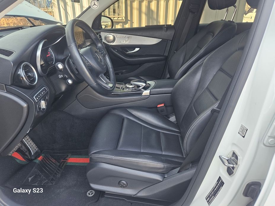 Mercedes-Benz GLC-Class 2019