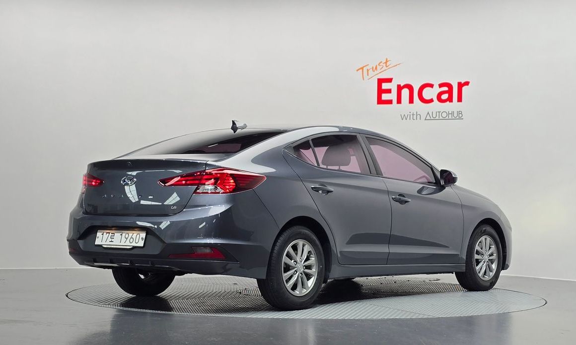 Hyundai AVANTE 2019