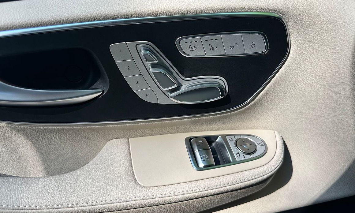 Mercedes-Benz V-Class 2025