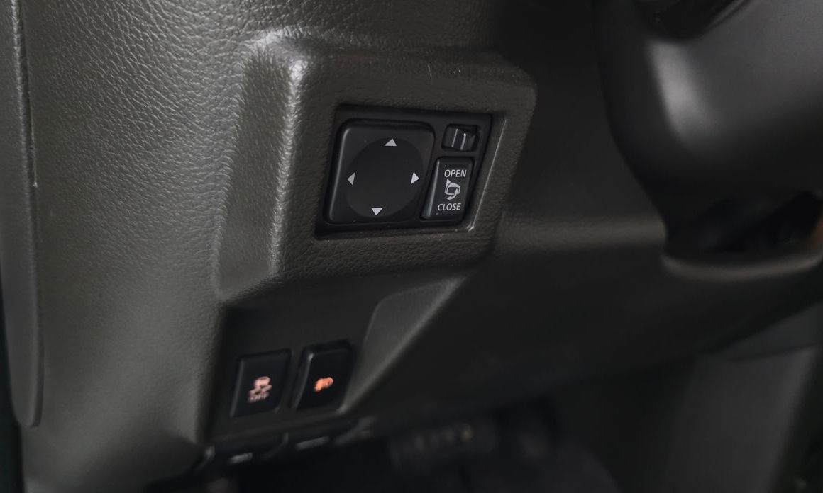 Nissan Cube 2014