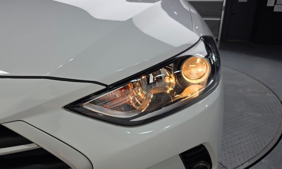 Hyundai AVANTE 2017
