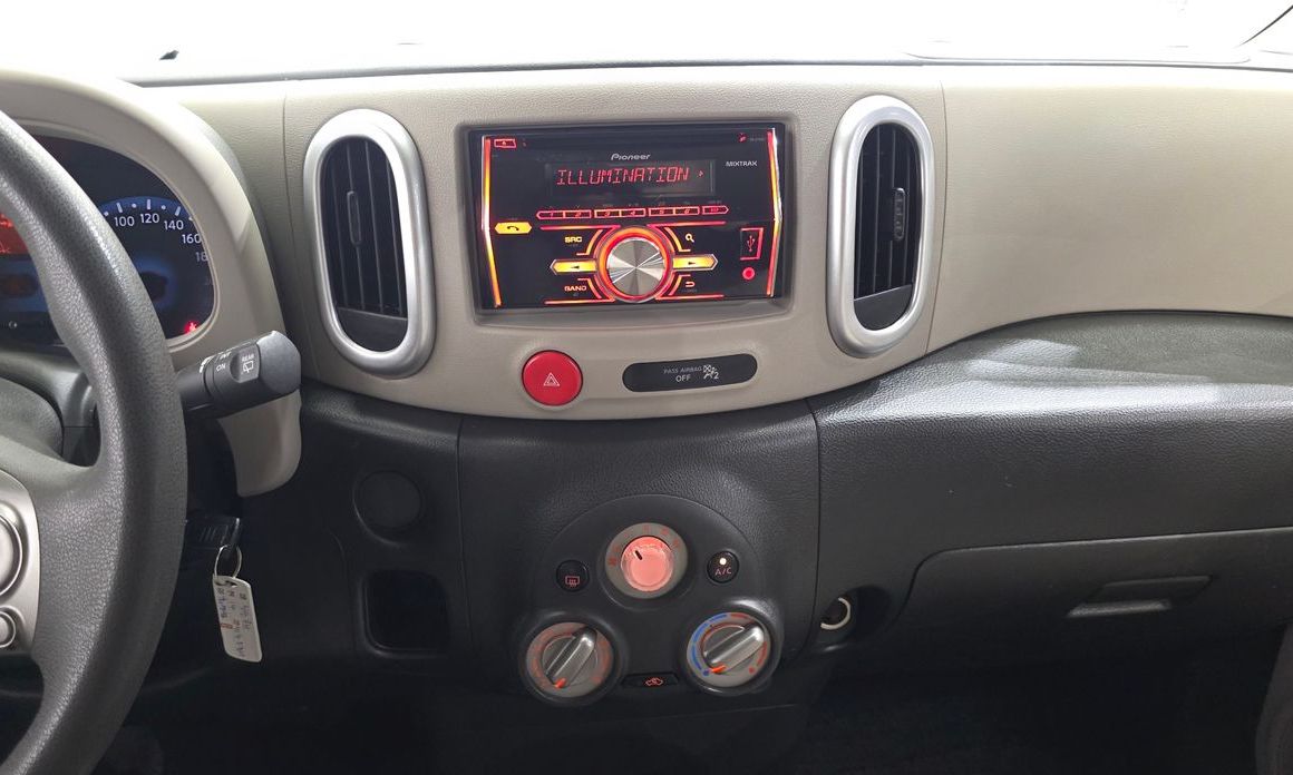 Nissan Cube 2014