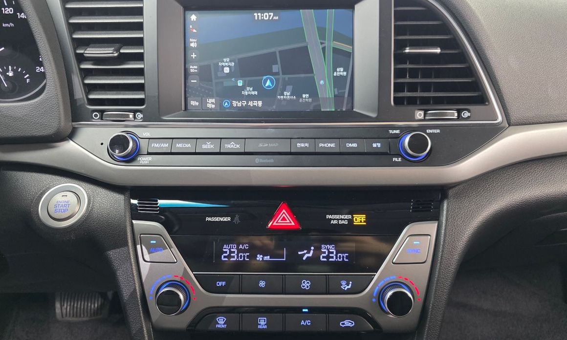 Hyundai AVANTE 2017
