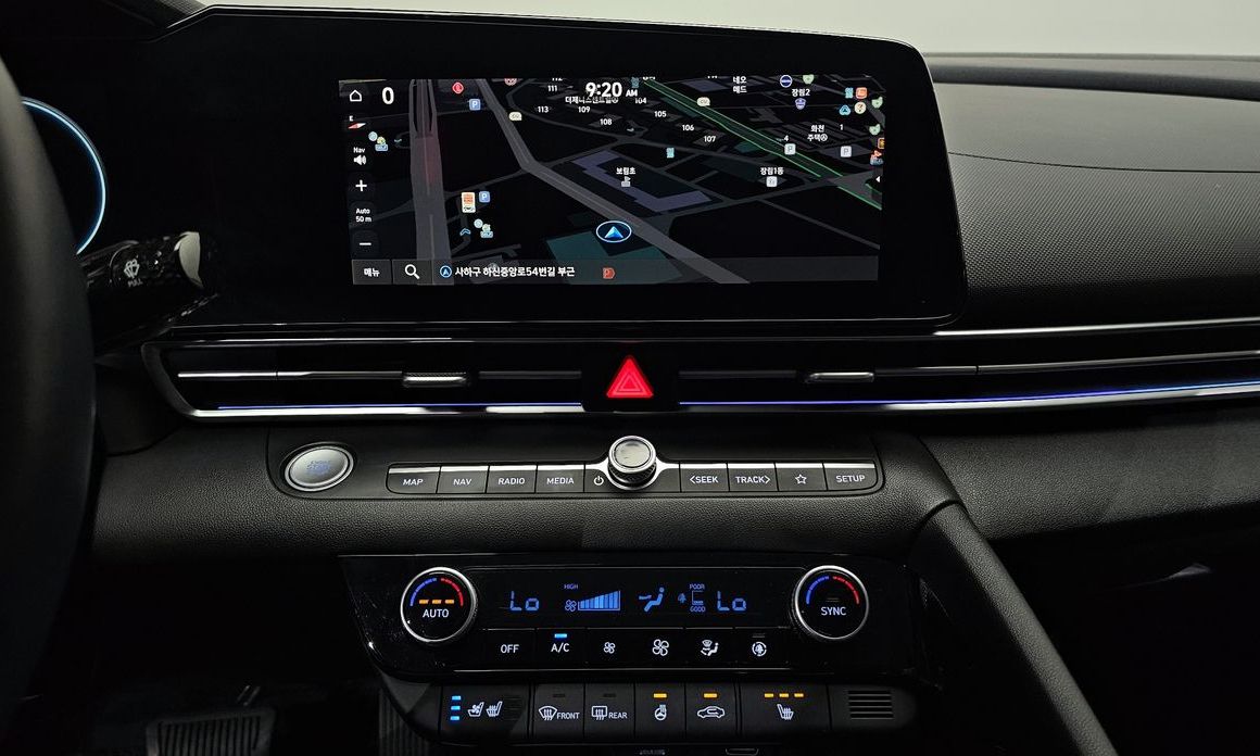 Hyundai AVANTE 2021