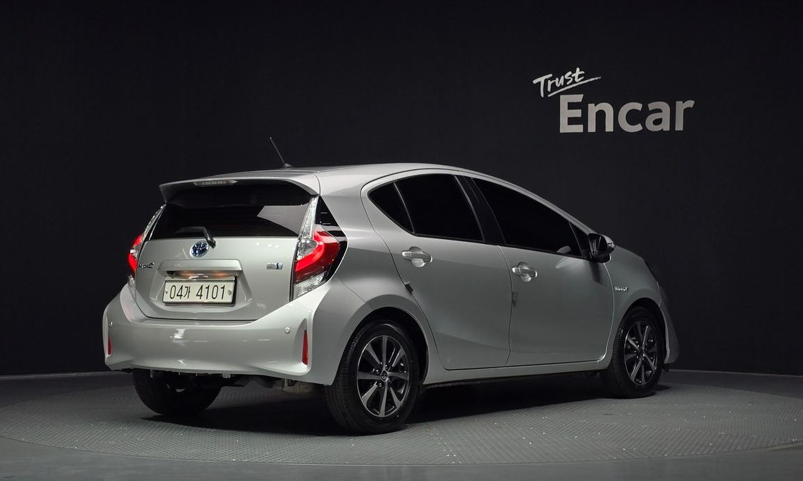 Toyota Prius 2018