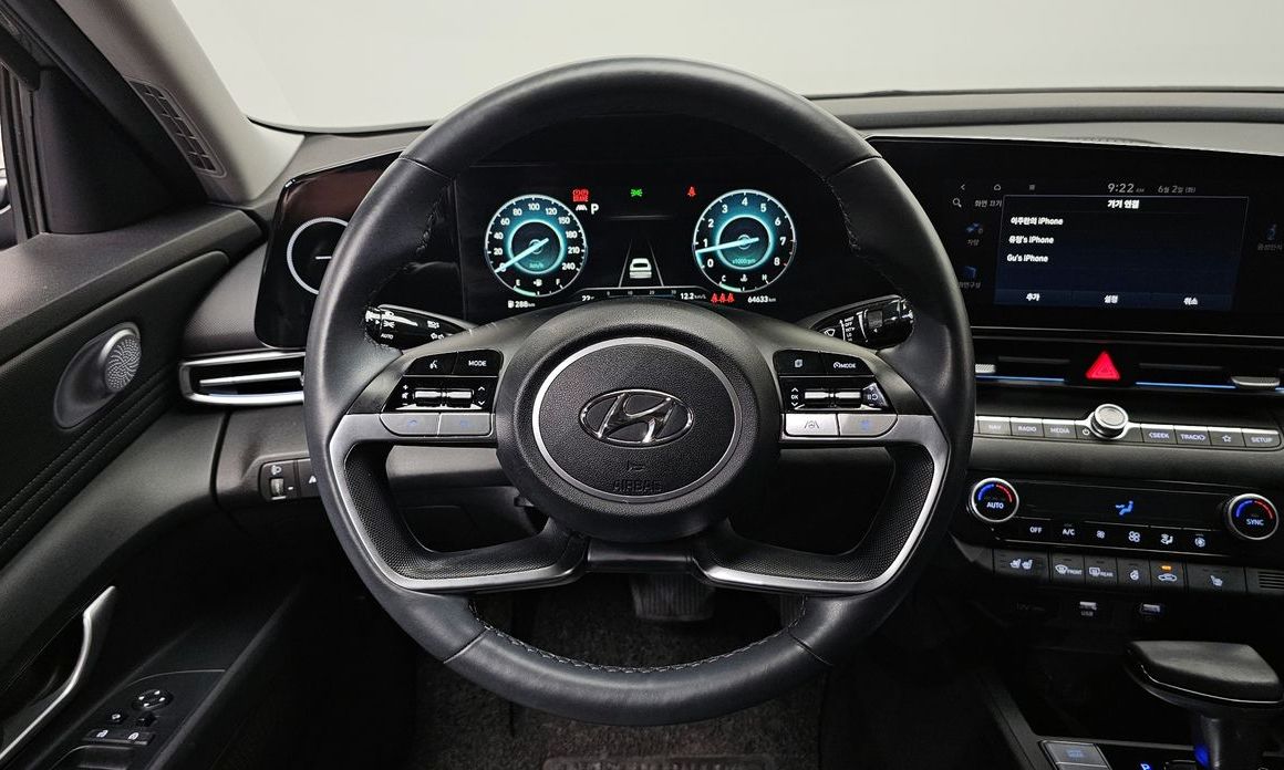 Hyundai AVANTE 2021