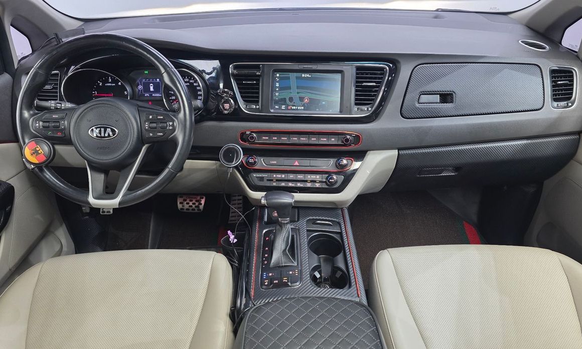 Kia Canival 2017