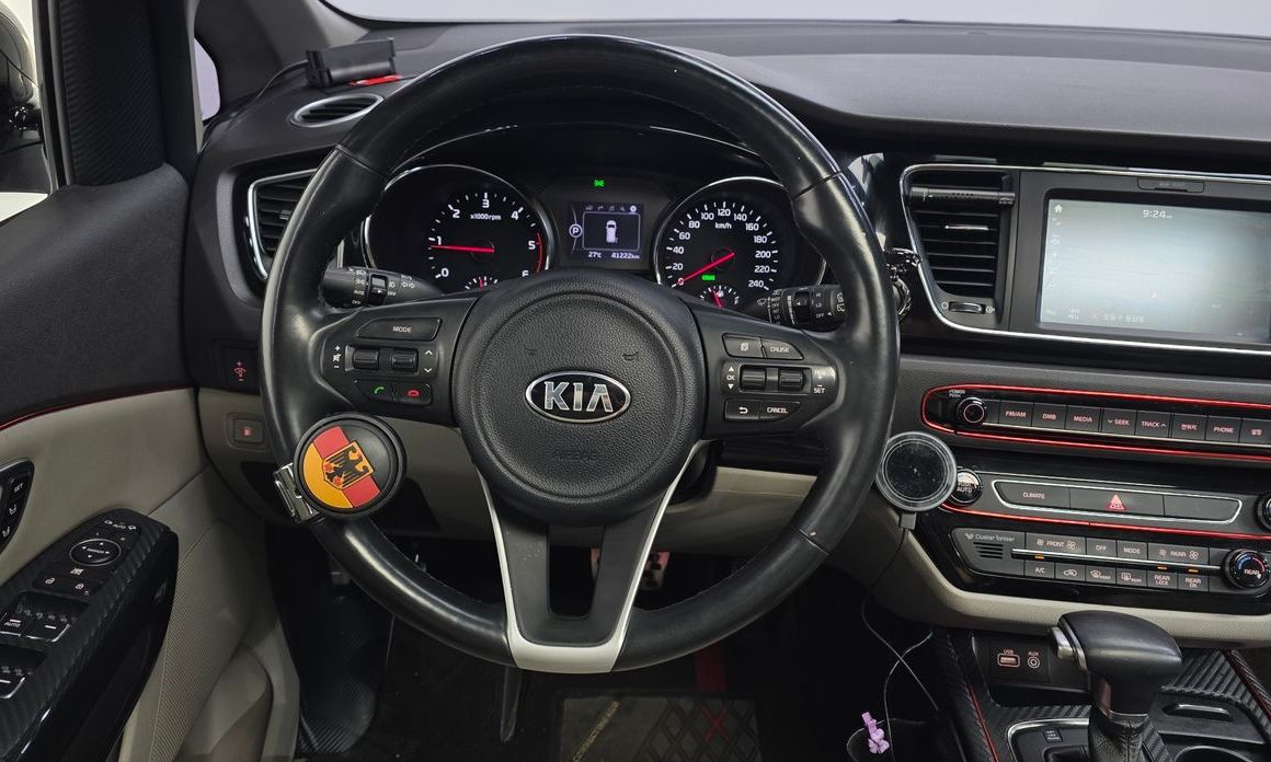 Kia Canival 2017