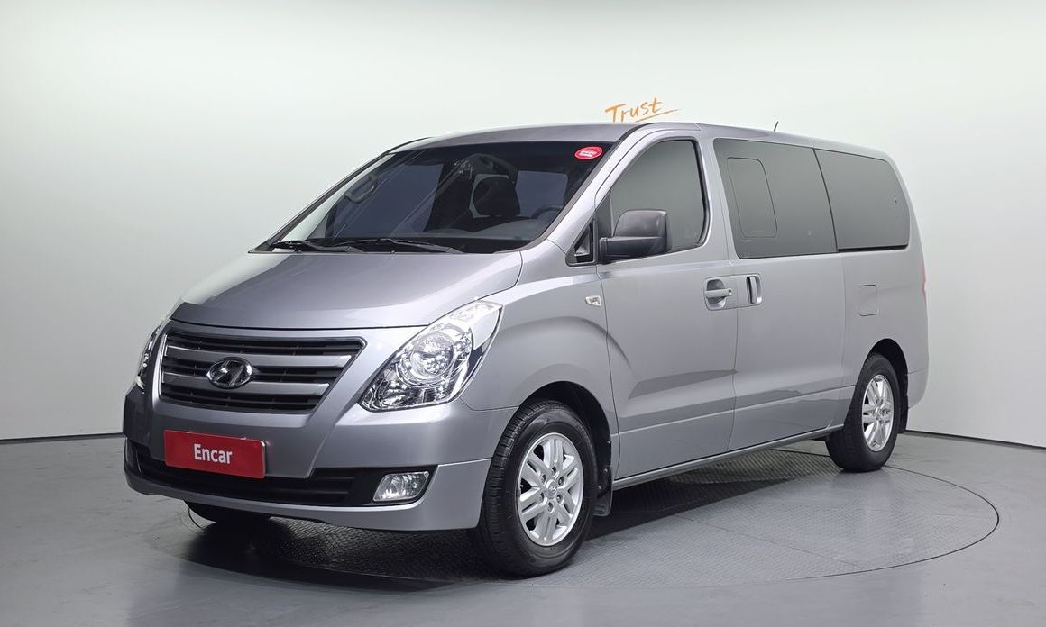 Hyundai Starex 2018