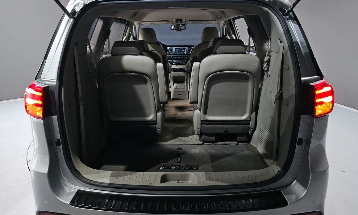 Kia Canival 2019