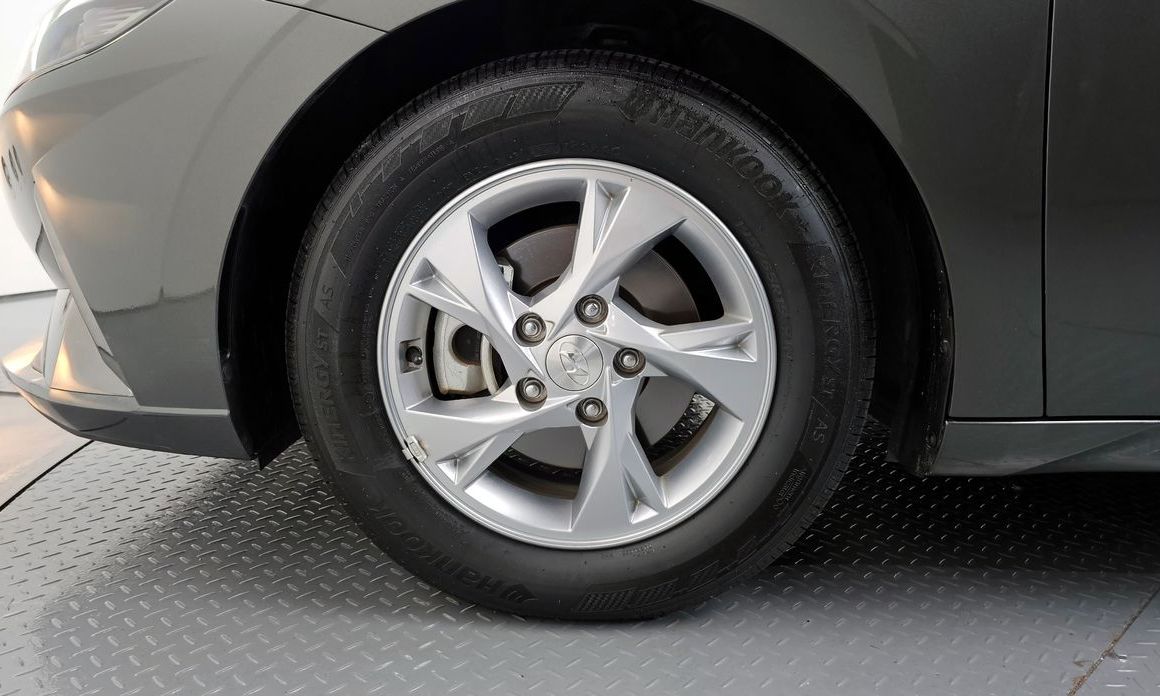Hyundai AVANTE 2021
