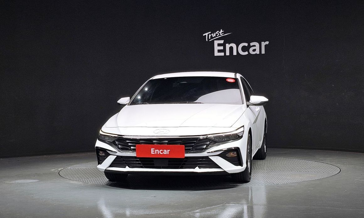 Hyundai AVANTE 2024