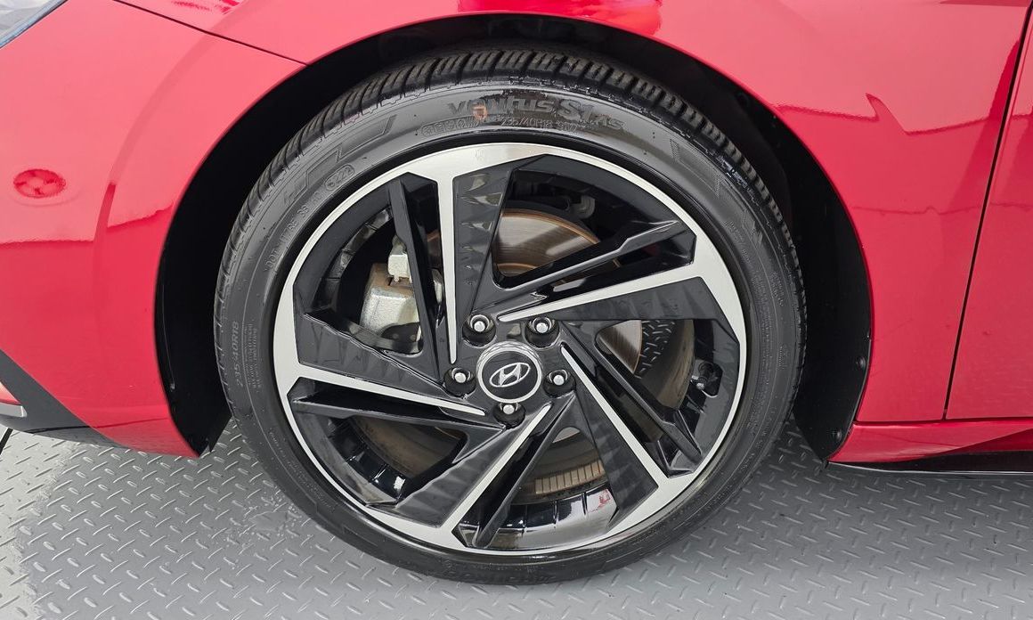 Hyundai AVANTE 2023