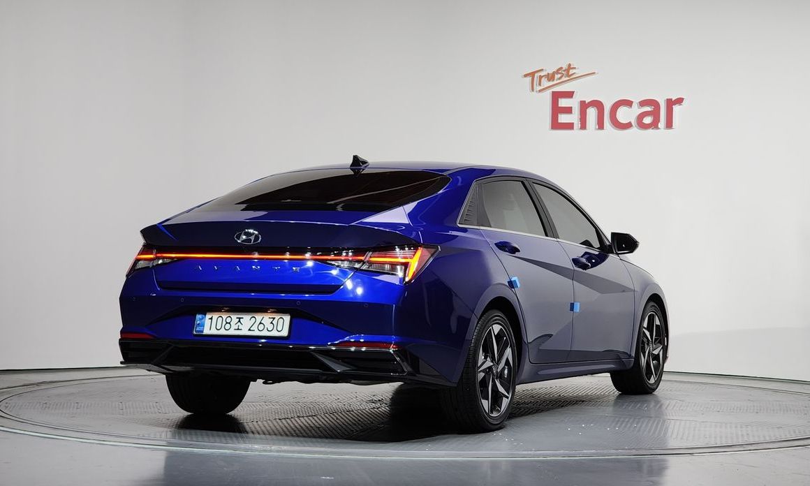 Hyundai AVANTE 2021