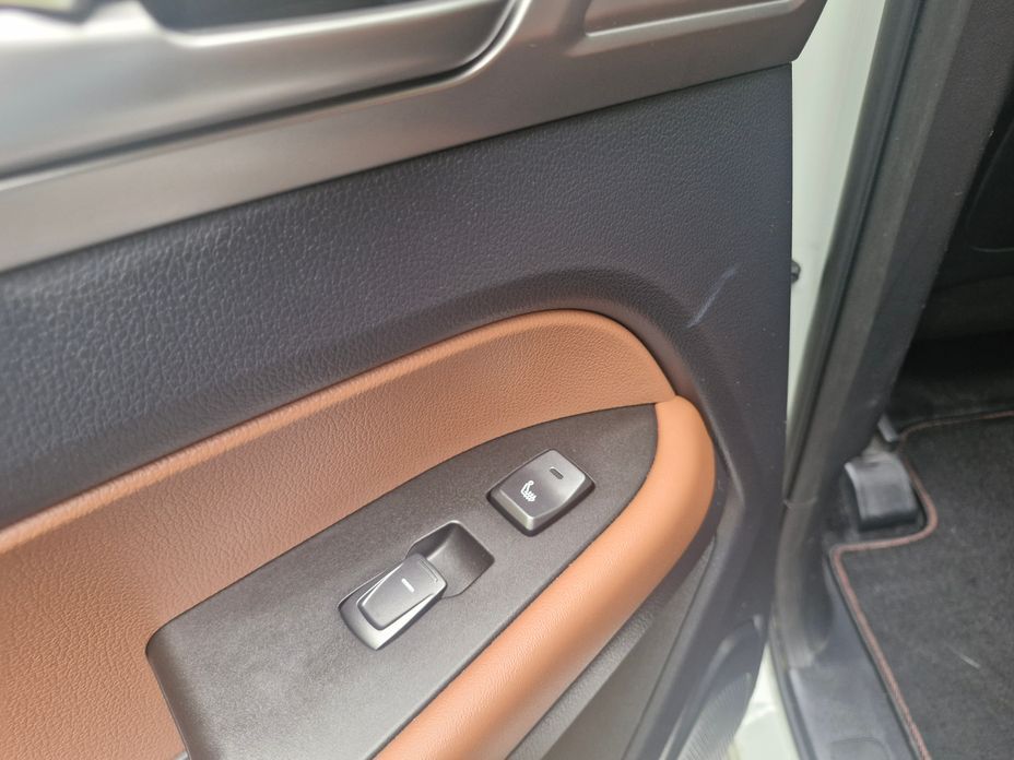 KG_Mobility_Ssangyong Rexton 2019