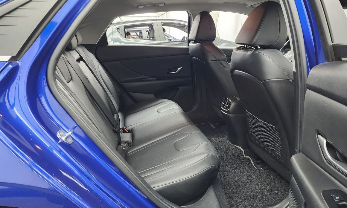 Hyundai AVANTE 2021